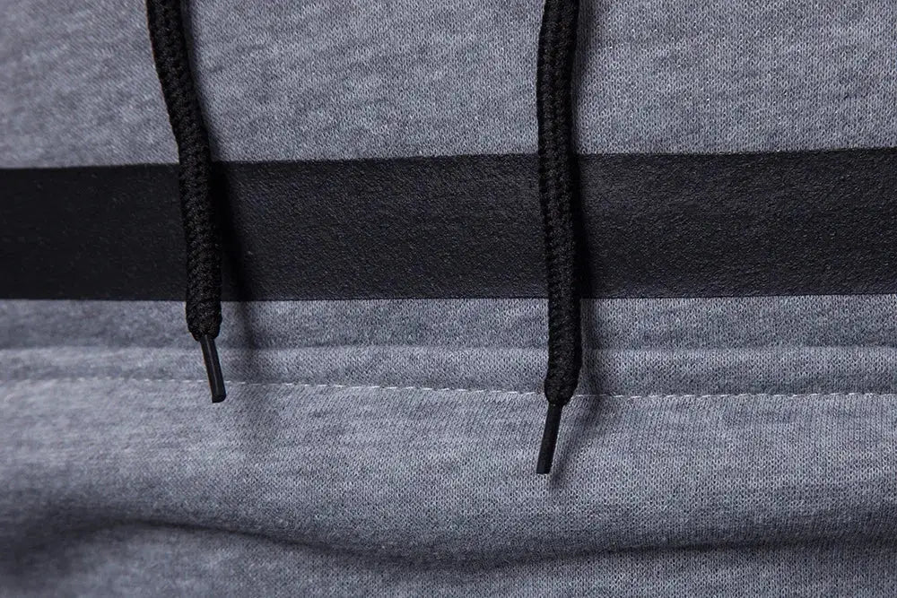 SWEAT MILITAIRE MOULANT