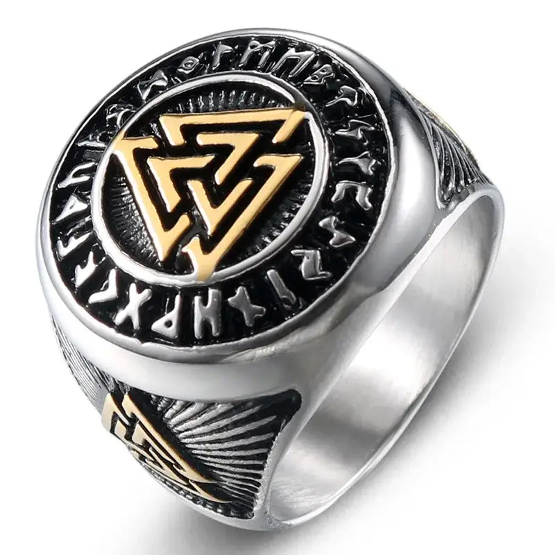 Bague à motif nordique