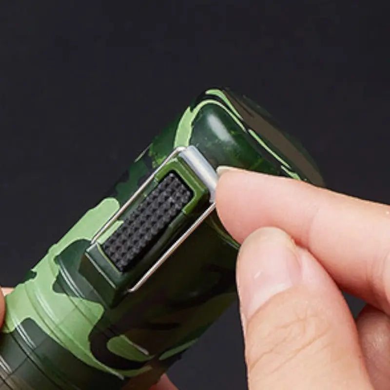 Briquet tempête lampe torche 2 en 1