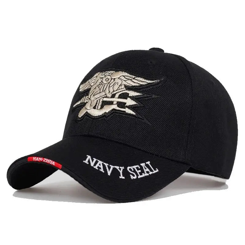 Casquette militaire brodée