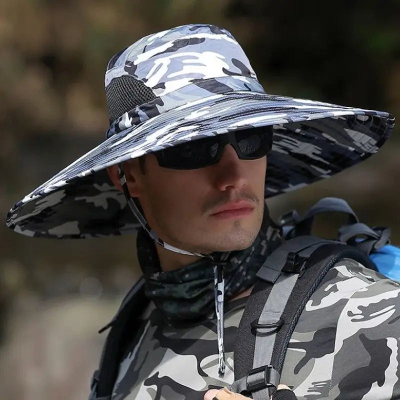 Chapeau de brousse camouflage à large bord