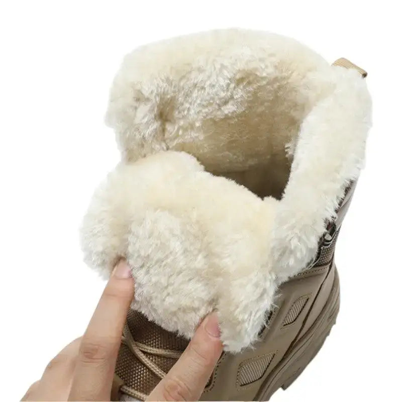 Chaussure grand froid imperméable doublée fausse fourrure