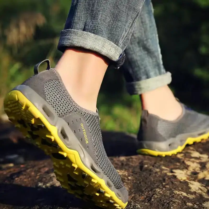Chaussure de marche slip