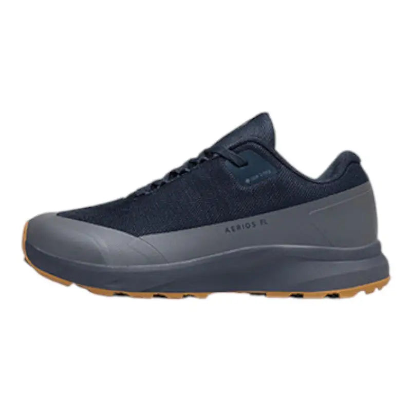 Chaussure de marche stable