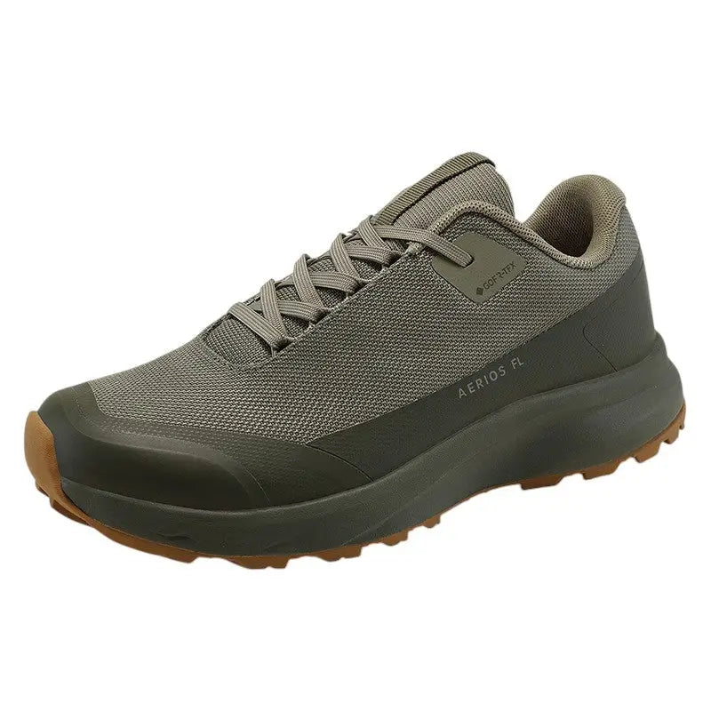 Chaussure de marche stable