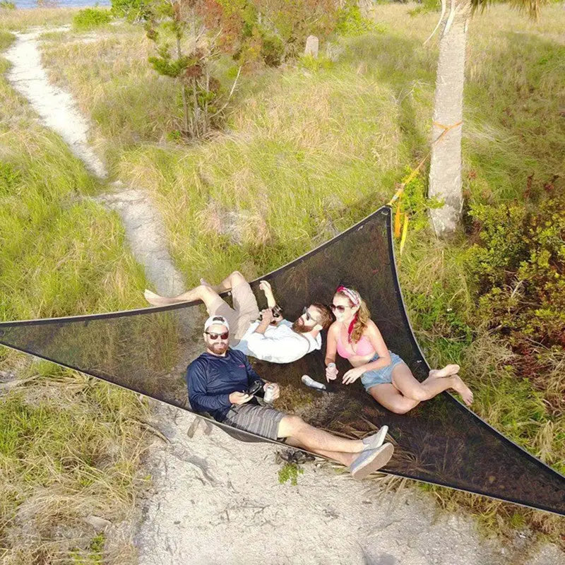 Hamac triangle suspendu