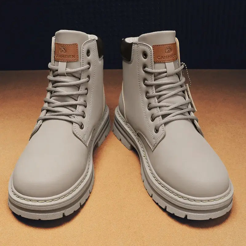 Hommes chaussures haut