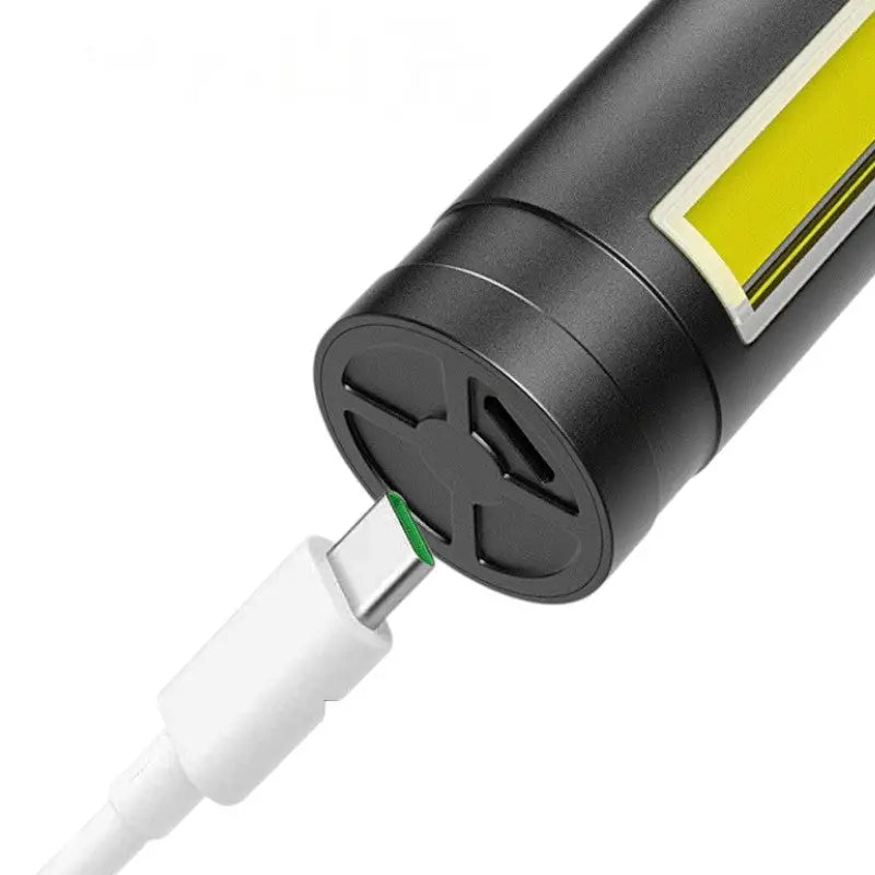 Lampe torche led étanche