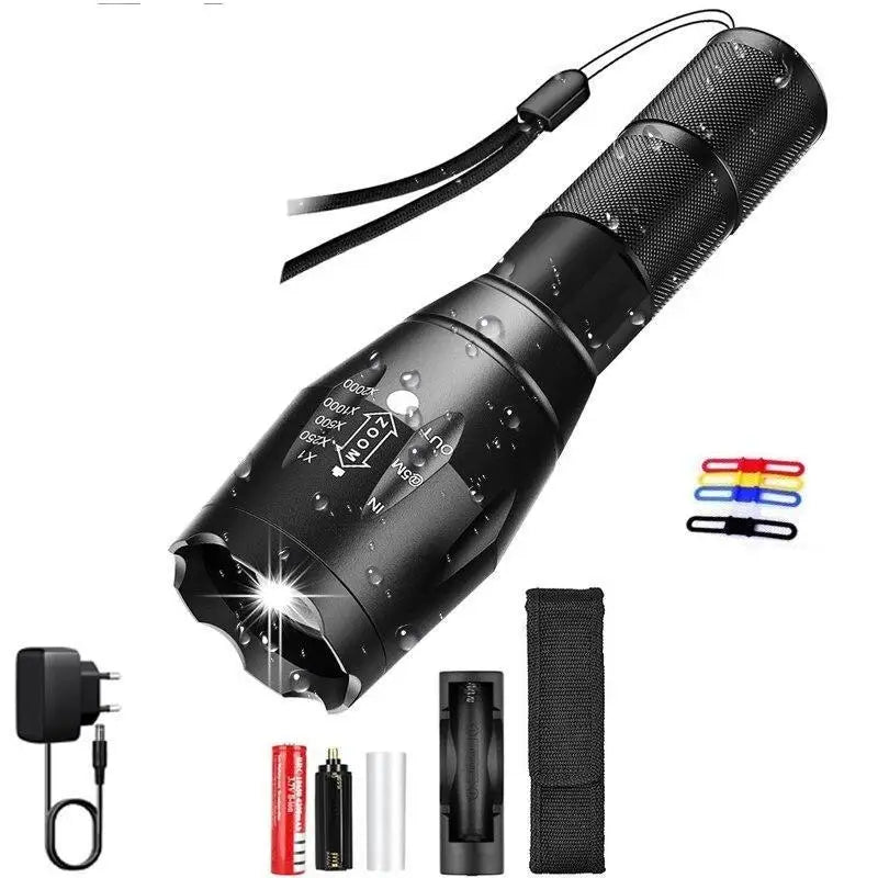 Lampe torche militaire tactique