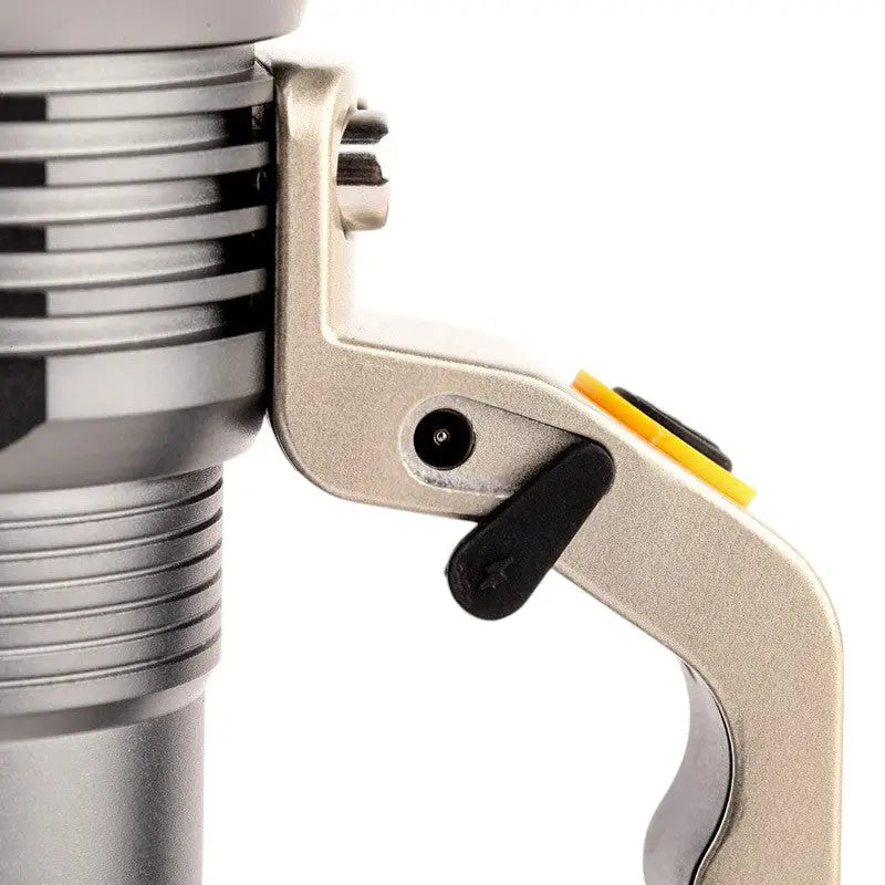 Lampe torche rechargeable en aluminium