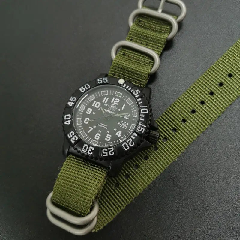 Montre des forces spéciales