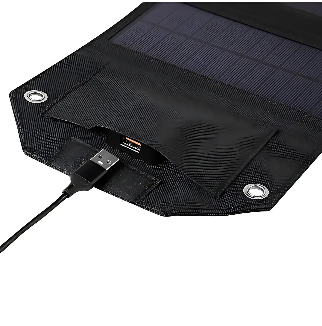 Panneau solaire randonnée pédestre