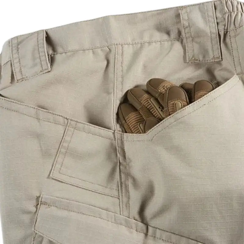 Pantalon de treillis militaire