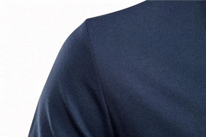 Polo bleu marine militaire