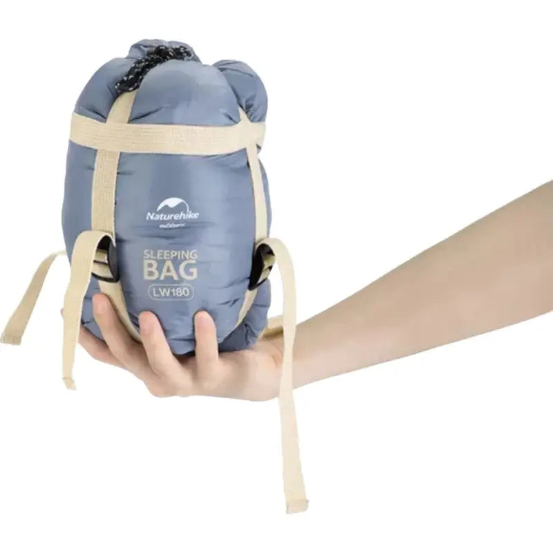 Sac de couchage avec drap housse intégré