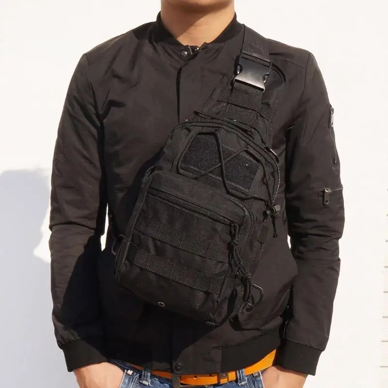 SAC TACTIQUE A BRETELLE UNIQUE