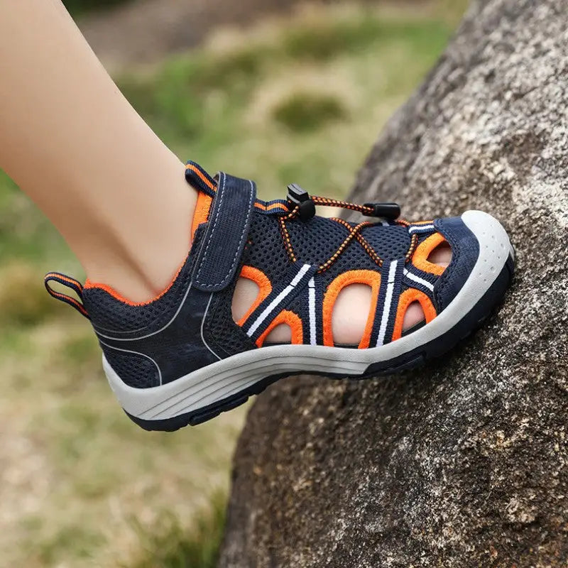 Sandales trekking bout fermé femme