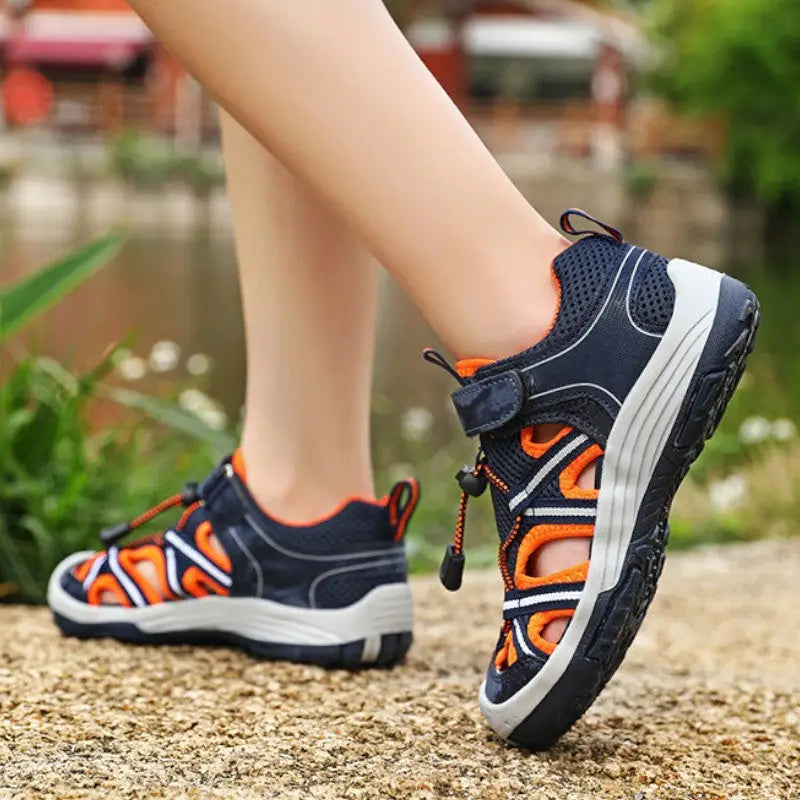Sandales trekking bout fermé femme
