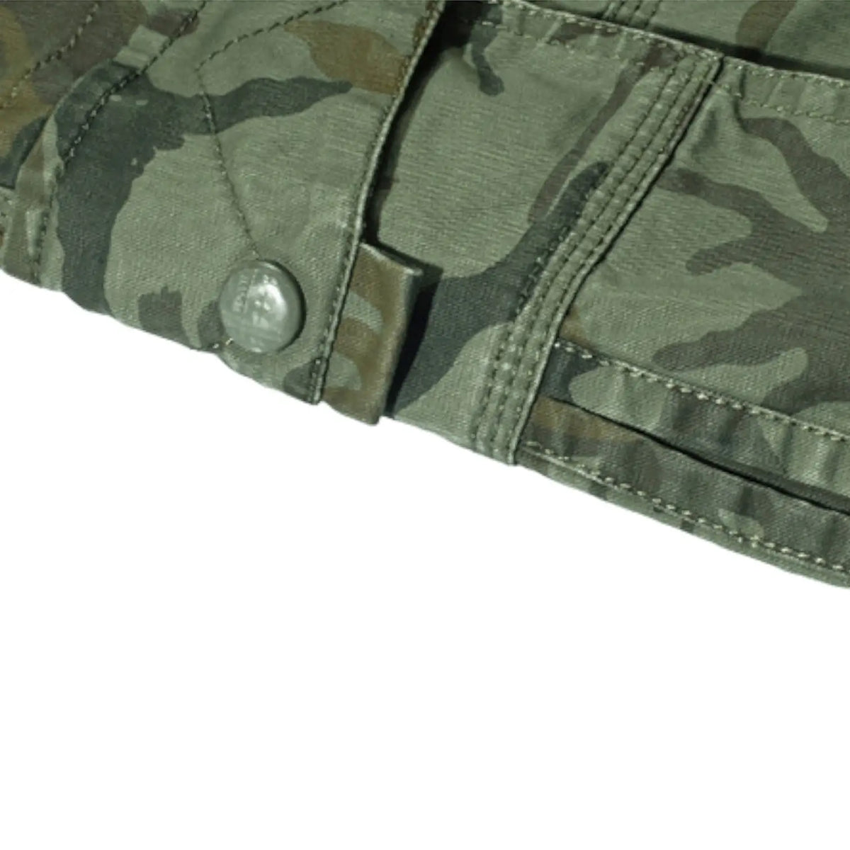 SHORT MILITAIRE - LONGUEUR GENOUX
