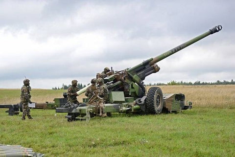 Comment explose un boulet de canon ?