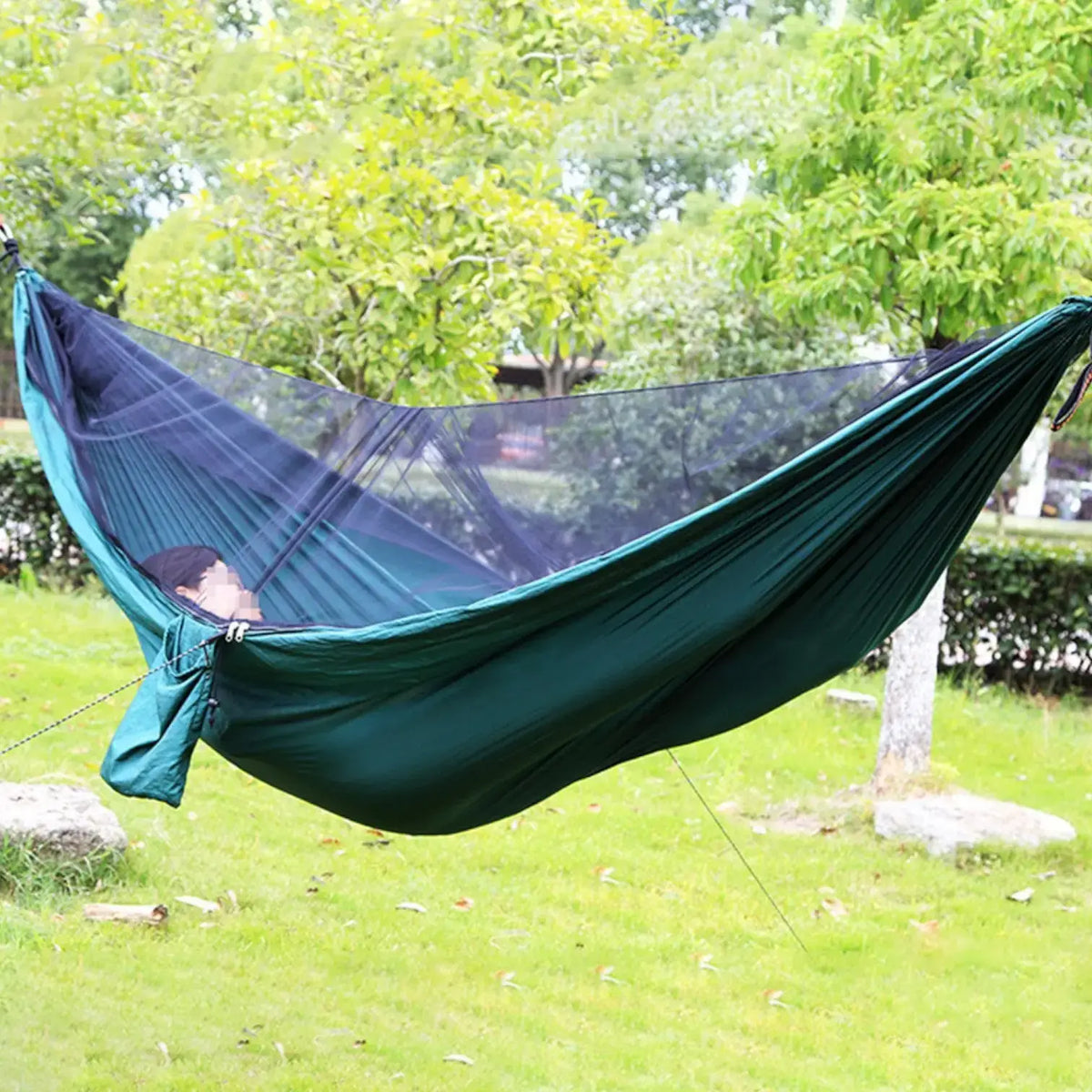 Balancelle hamac avec moustiquaire