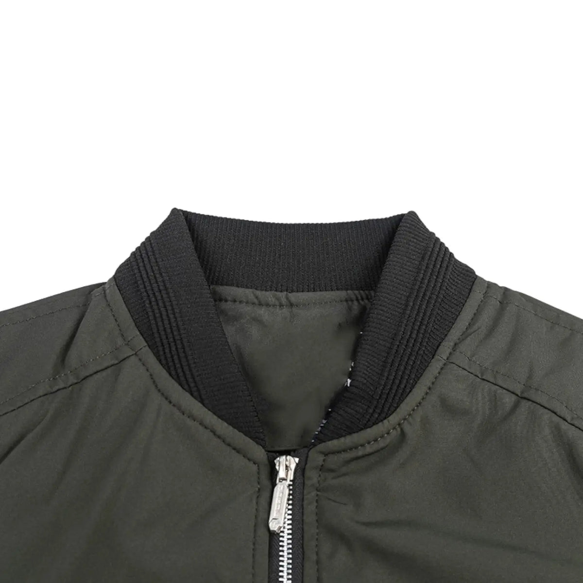 BOMBER MILITAIRE AVIATEUR