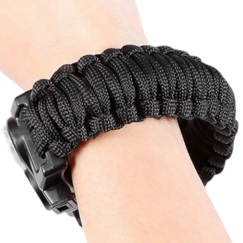 Bracelet de survie armée