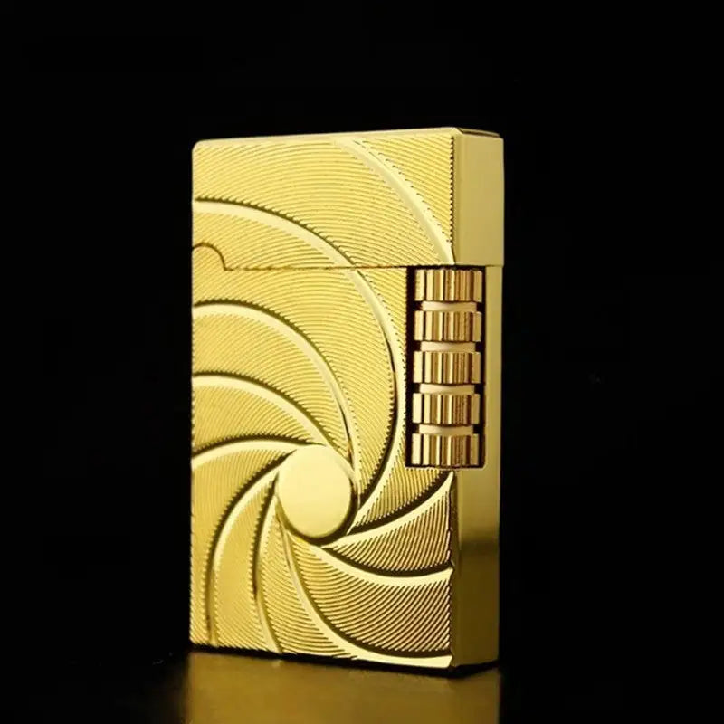 Briquet tempête doré à gravure Art nouveau