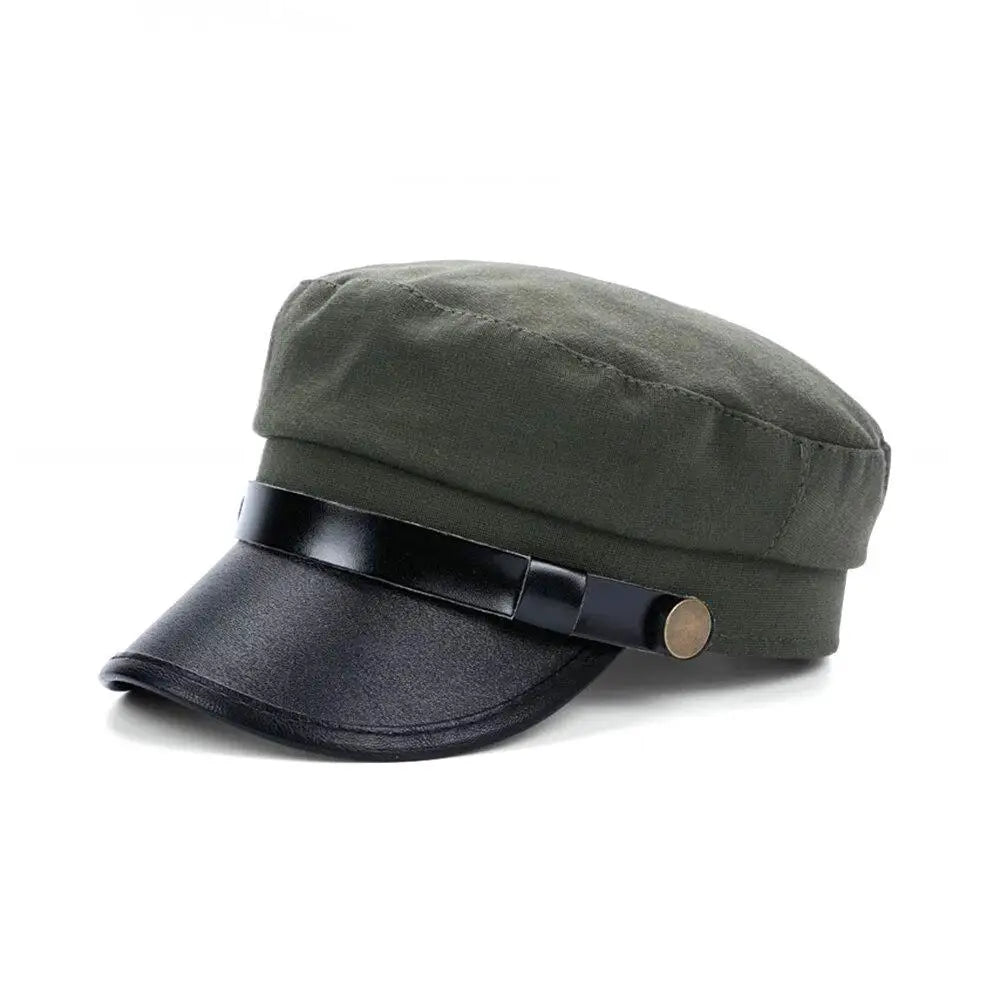 Casquette à visière rigide