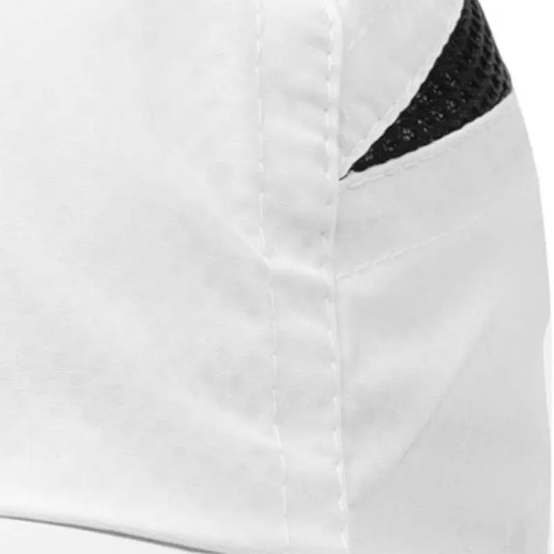 Casquette blanche randonnée