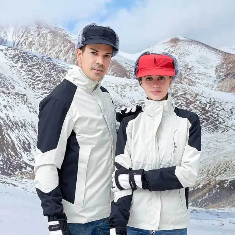 Casquette randonnée hiver avec fourrure