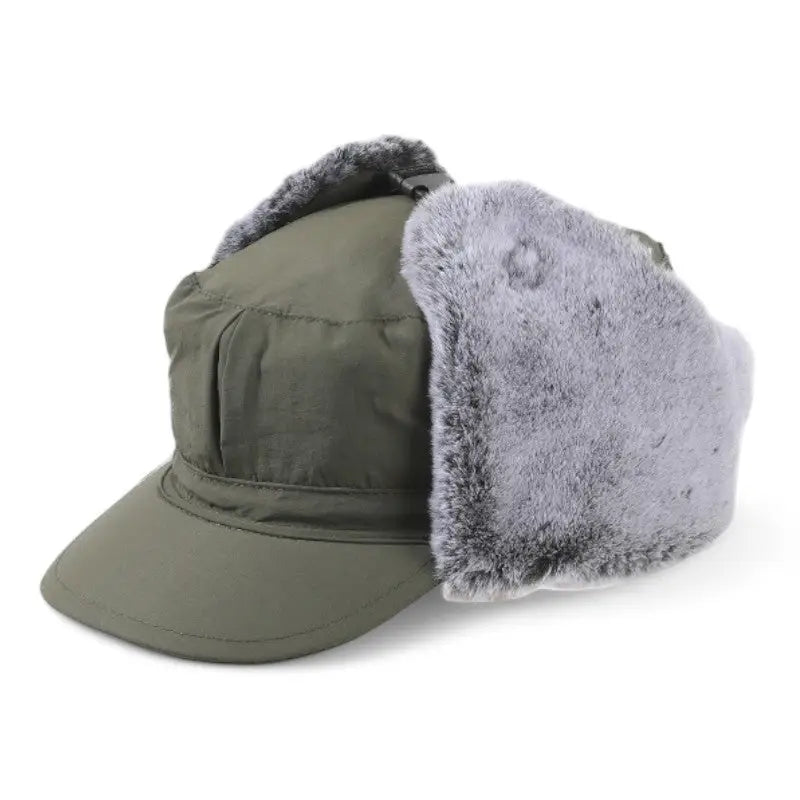 Casquette randonnée hiver avec fourrure