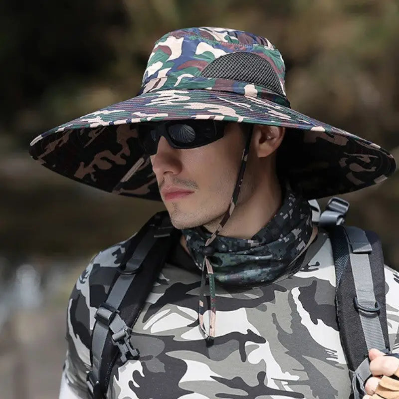 Chapeau de brousse camouflage à large bord