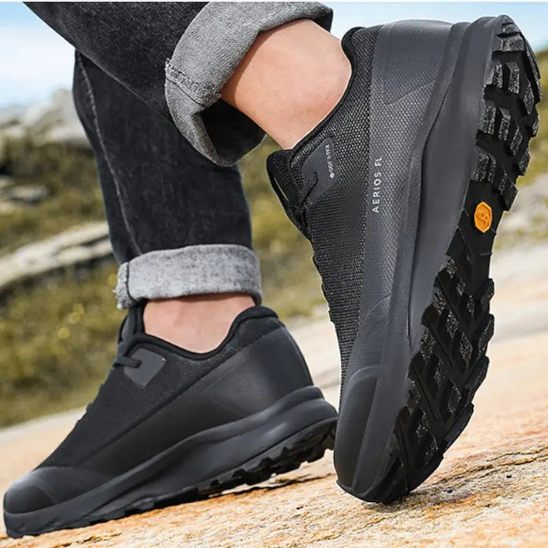 Chaussure de marche stable