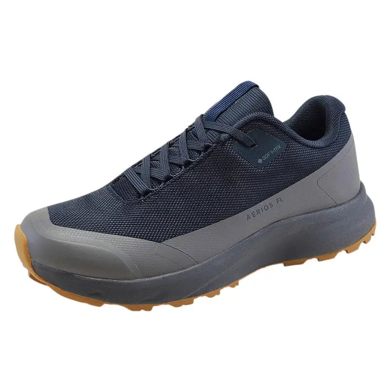 Chaussure de marche stable