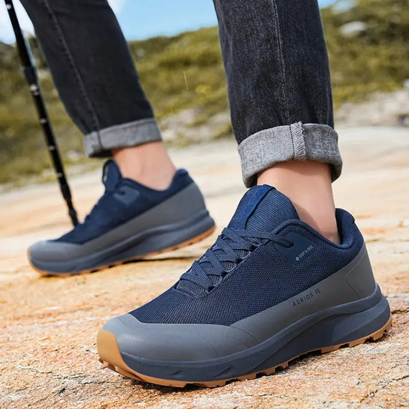 Chaussure de marche stable