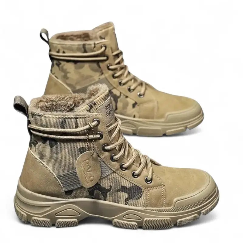 Chaussure militaire américaine mi-haute à crampons