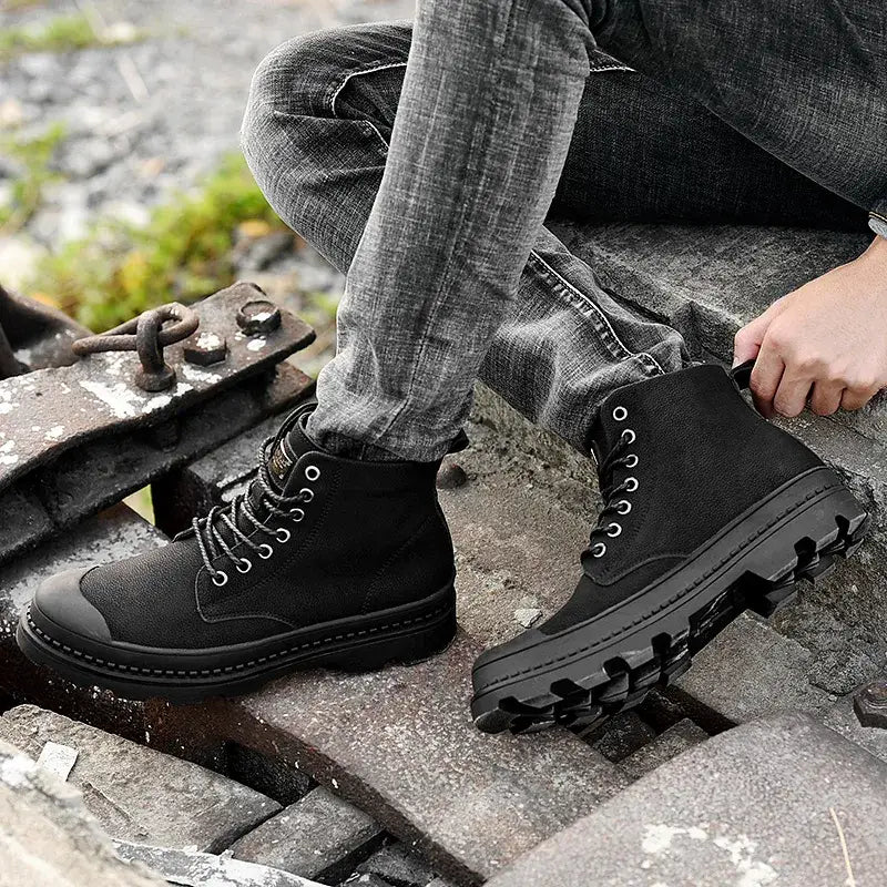 CHAUSSURE MILITAIRE STYLEE