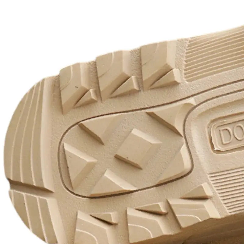 Chaussure de militaires