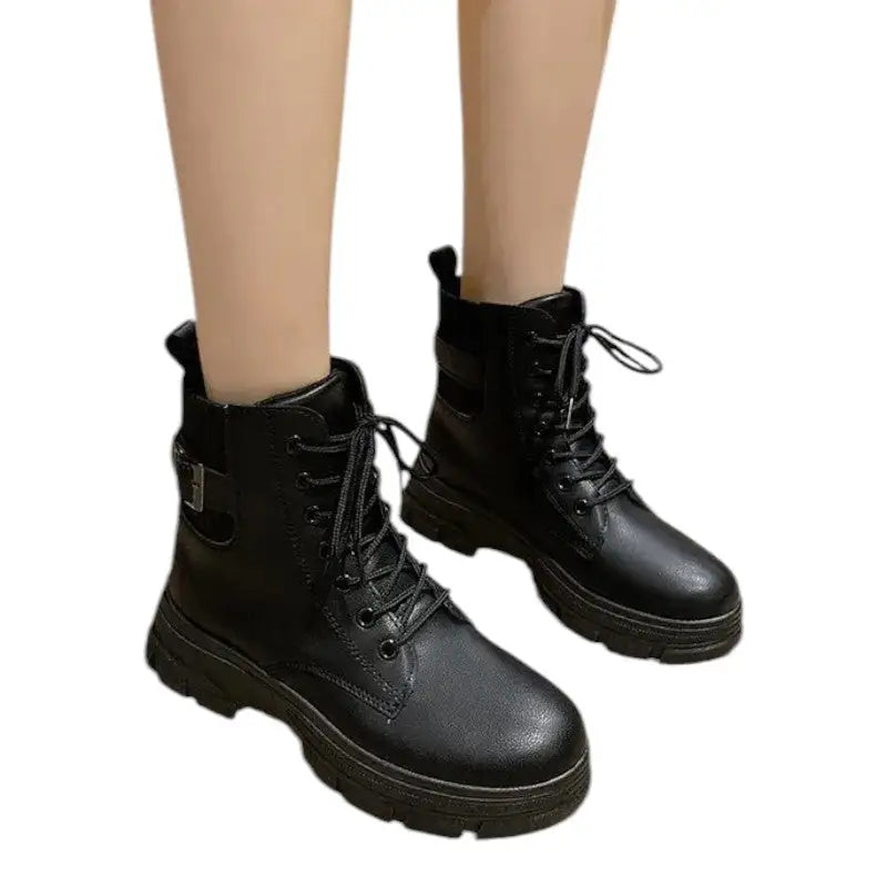 Chaussures type rangers femme