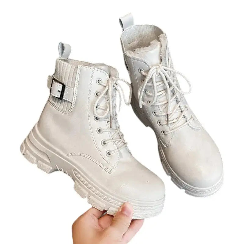 Chaussures type rangers femme