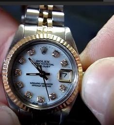 Comment régler une montre ?