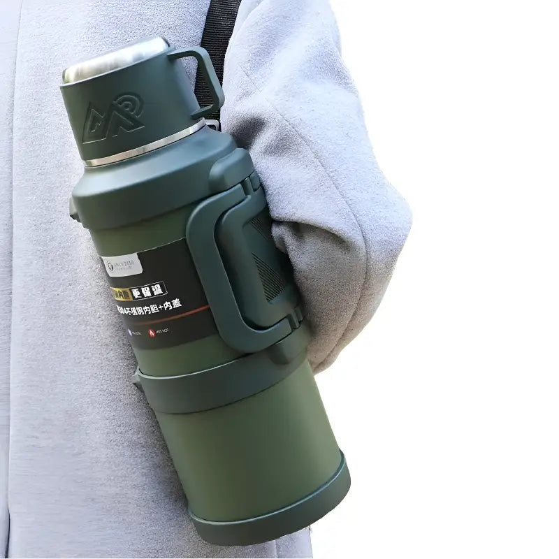 Gourde de randonnée multifonction isotherme 2 L