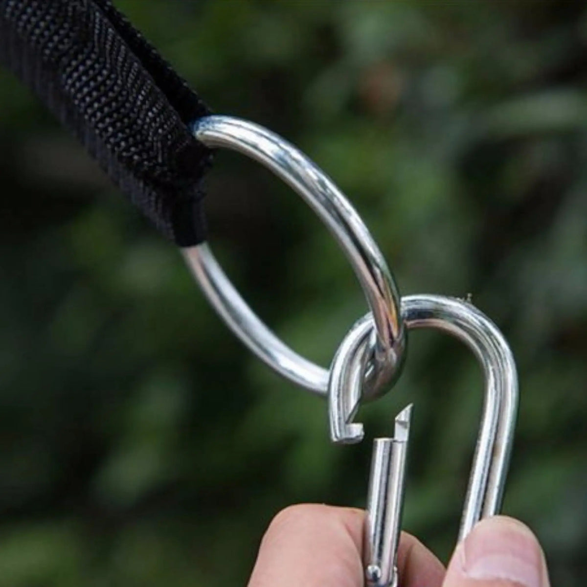 Hamac suspendu antimoustique