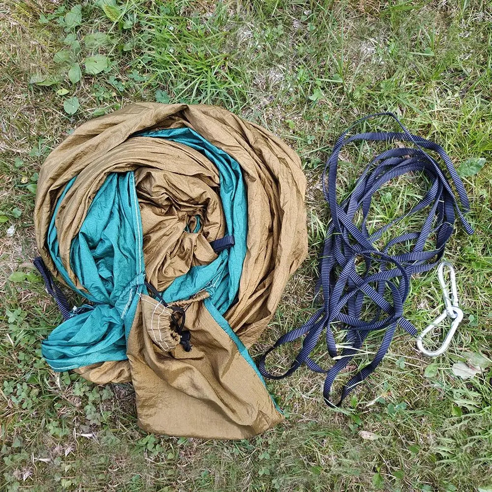 HAMAC TOILE PARACHUTE SOLIDE EN DIFFERENTS COLORIS