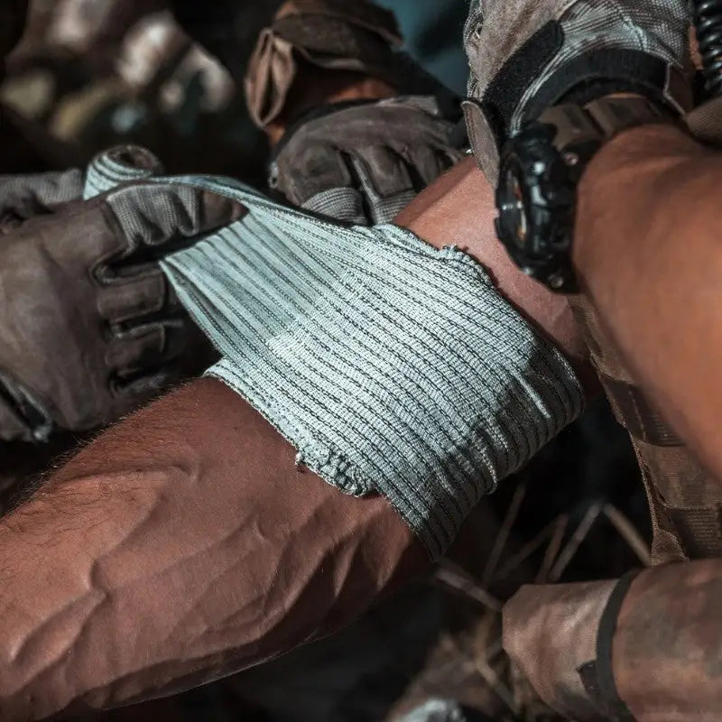 Kit de survie militaire complet