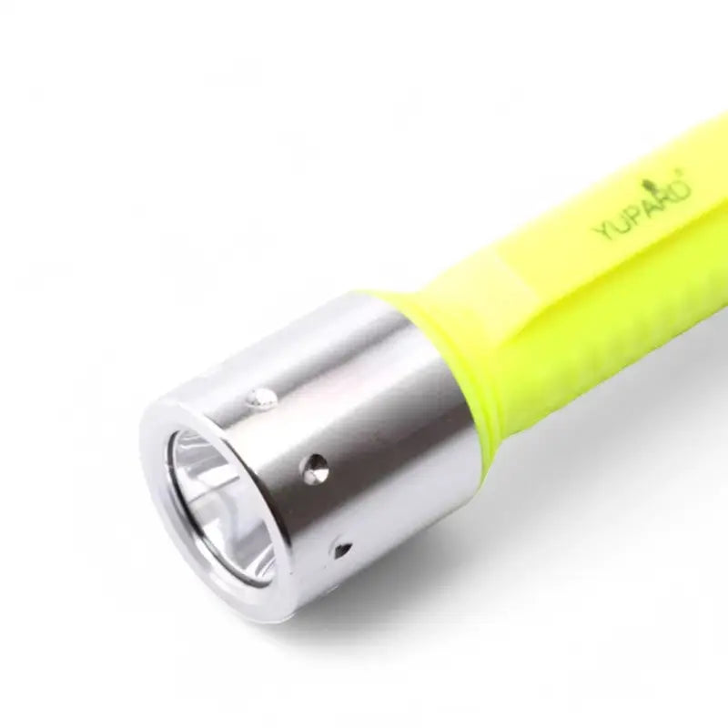Lampe torche led de plongée
