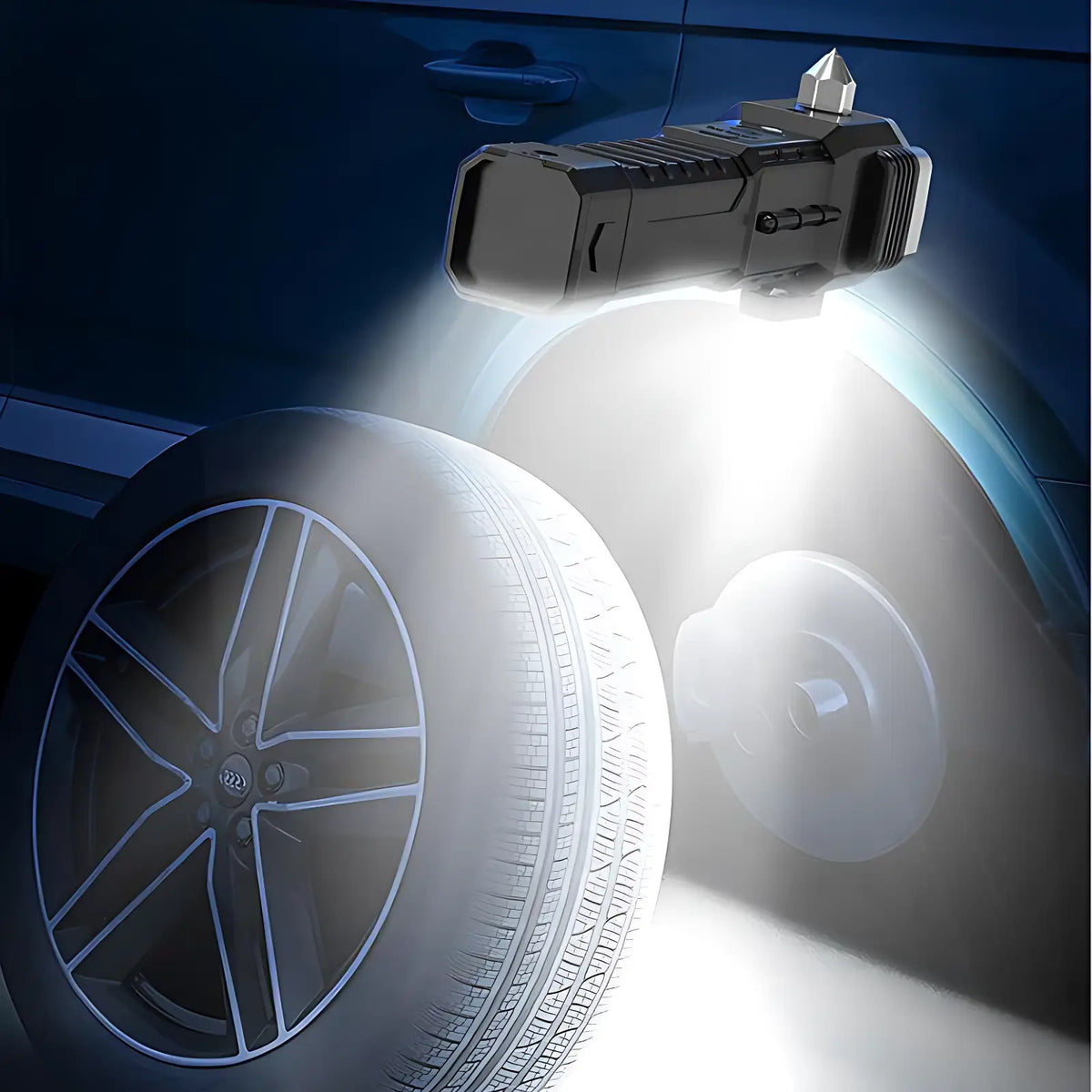 Lampe torche puissante tactique