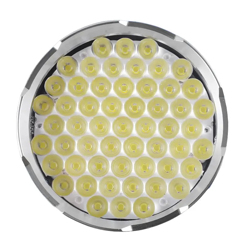 Lampe torche très puissante