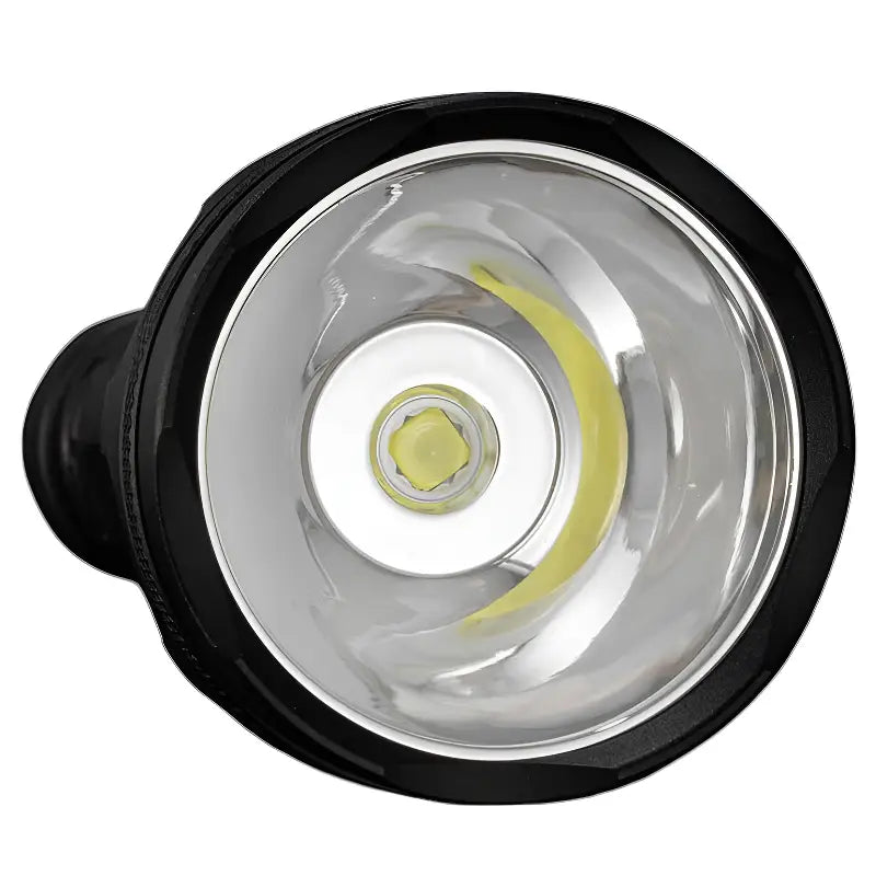 Lampe torche très puissante